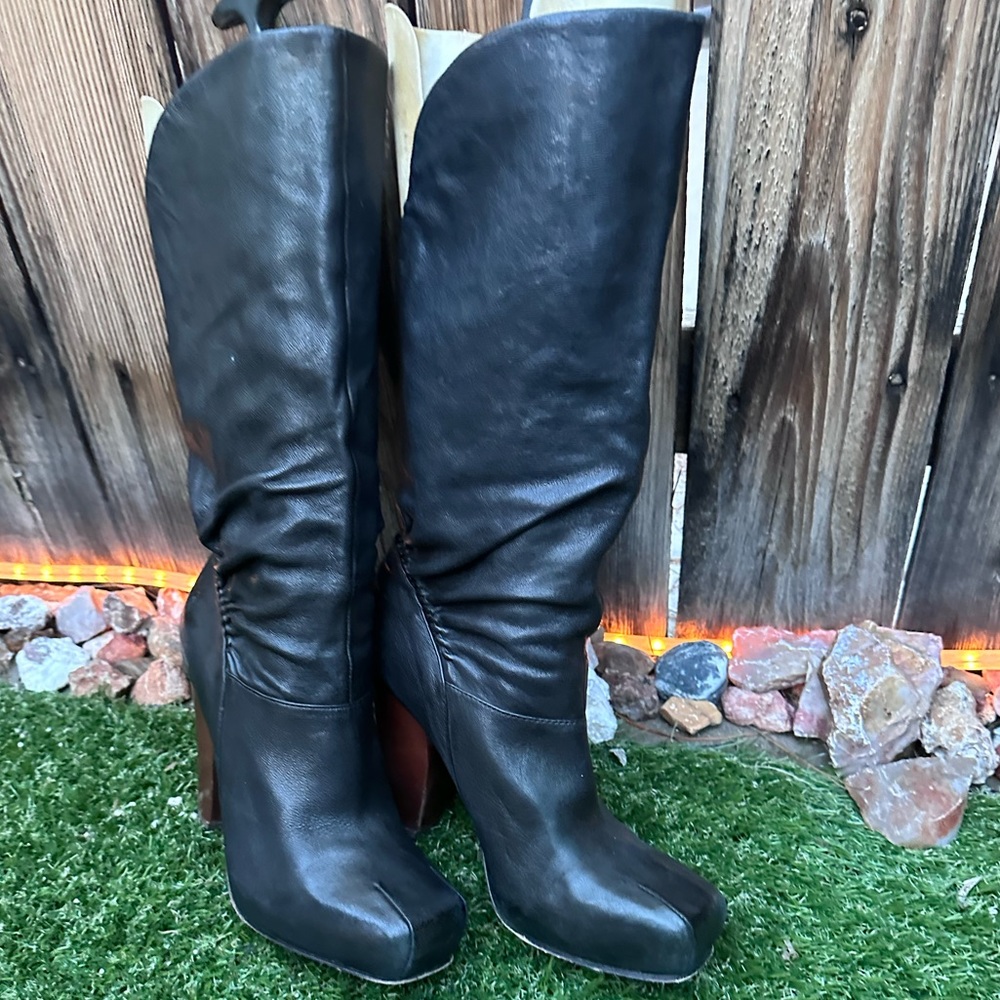Frye Women's High Heel Boots - black - Picture 5 of 10